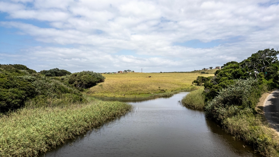 2 Bedroom Property for Sale in Cosy Corner Eastern Cape